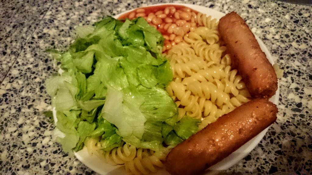 pasta-with-vegetarian-sausages